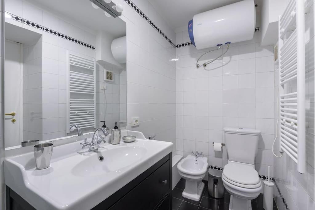 Discover The Pantheon From The Berardi Studio Flat Zewnętrze zdjęcie